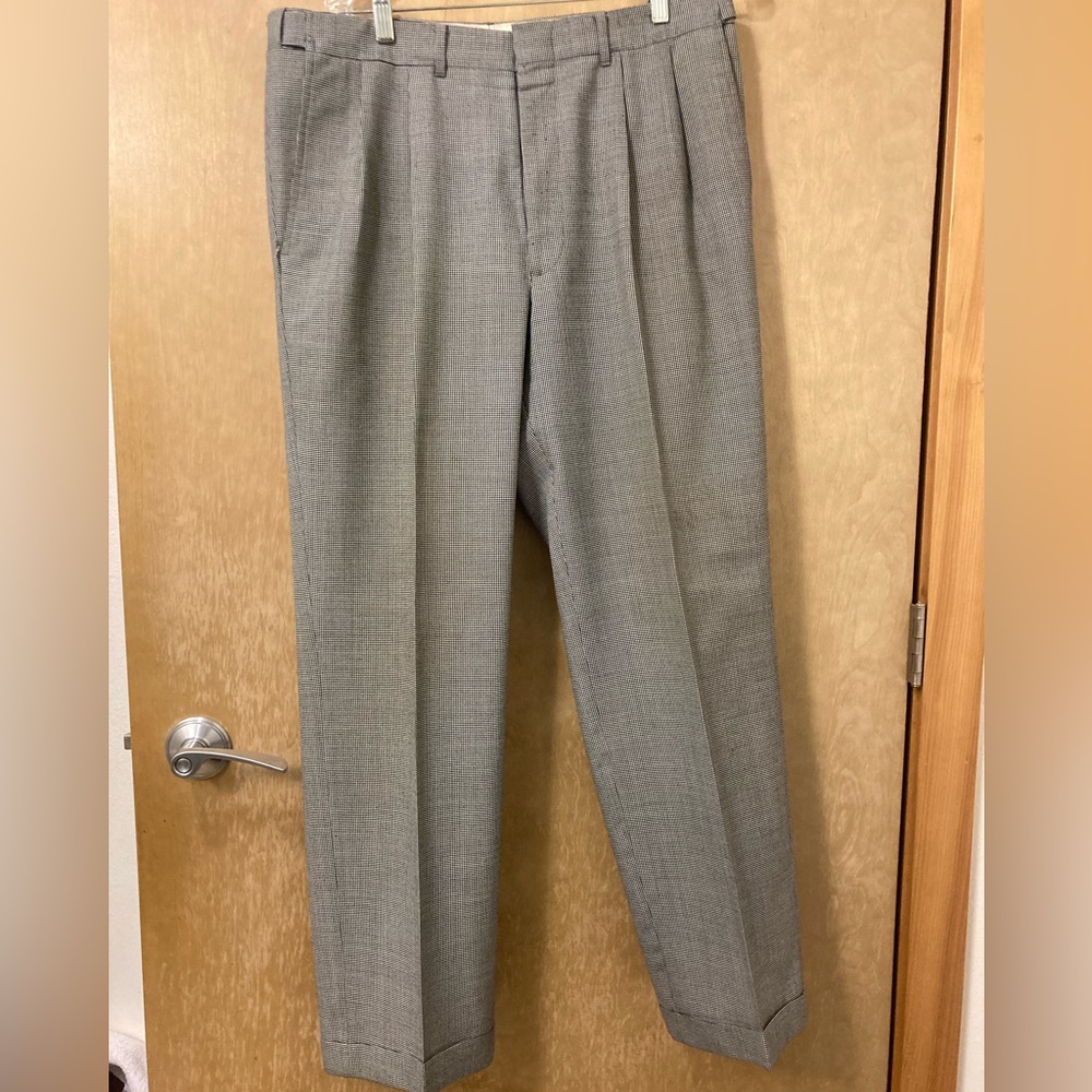 Mens Norm Thompson Dress Pants